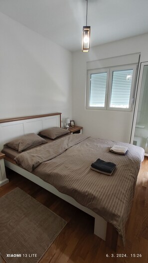 1 bedroom, iron/ironing board, WiFi, bed sheets