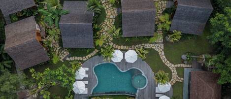 Outdoor pool, open 7:00 AM to 10:30 PM, pool umbrellas, sun loungers