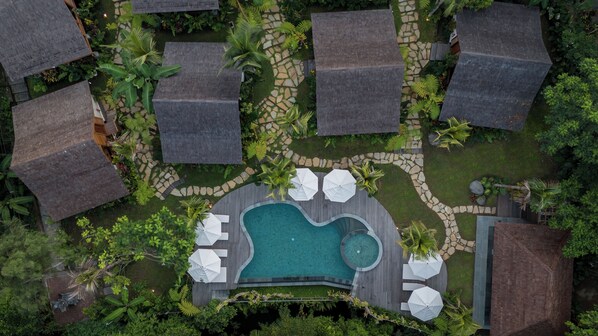 Outdoor pool, open 7:00 AM to 10:30 PM, pool umbrellas, sun loungers