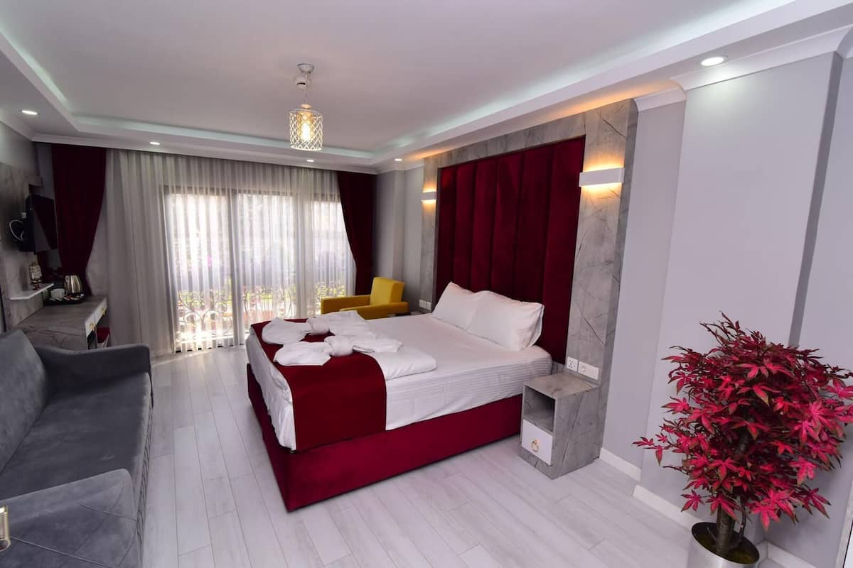 Deluxe Double or Twin Room, Garden View (2 Adults + 1 Child) | Laptop workspace, iron/ironing board (on request), cribs (free)