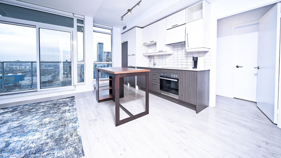 Rivetstays - The Britt