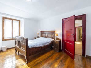 2 多间卧室、旅行婴儿床、免费 WiFi