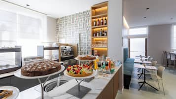 Daily buffet breakfast (EUR 9 per person)