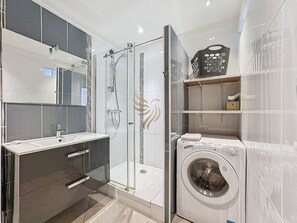 Nicht klassifiziertes Bild, 5 von 34, Schaltfläche