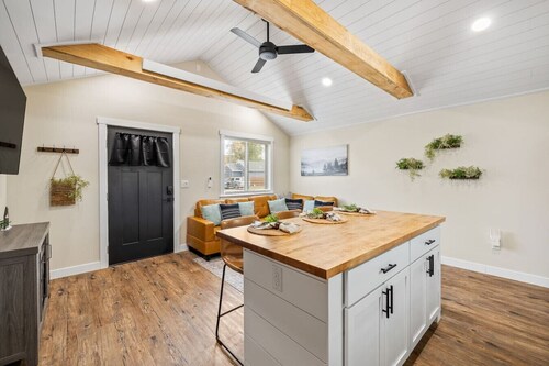 The Creekside Pump House