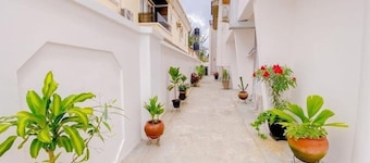 Studio(S9)@LEKKI PHASE 1, 24/7 Pwr by NgoZiLiving