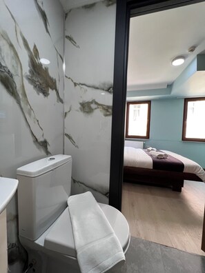 Økonomirom | Bad | Tøfler