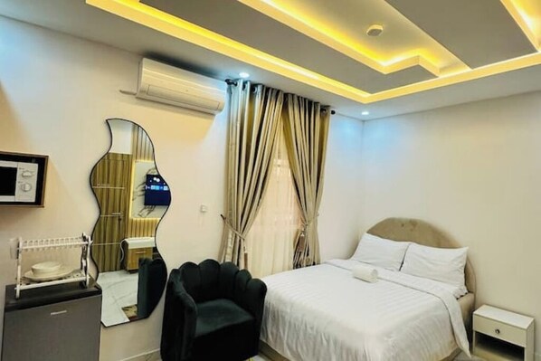 1 chambre, fer et planche à repasser, Wi-Fi, draps fournis