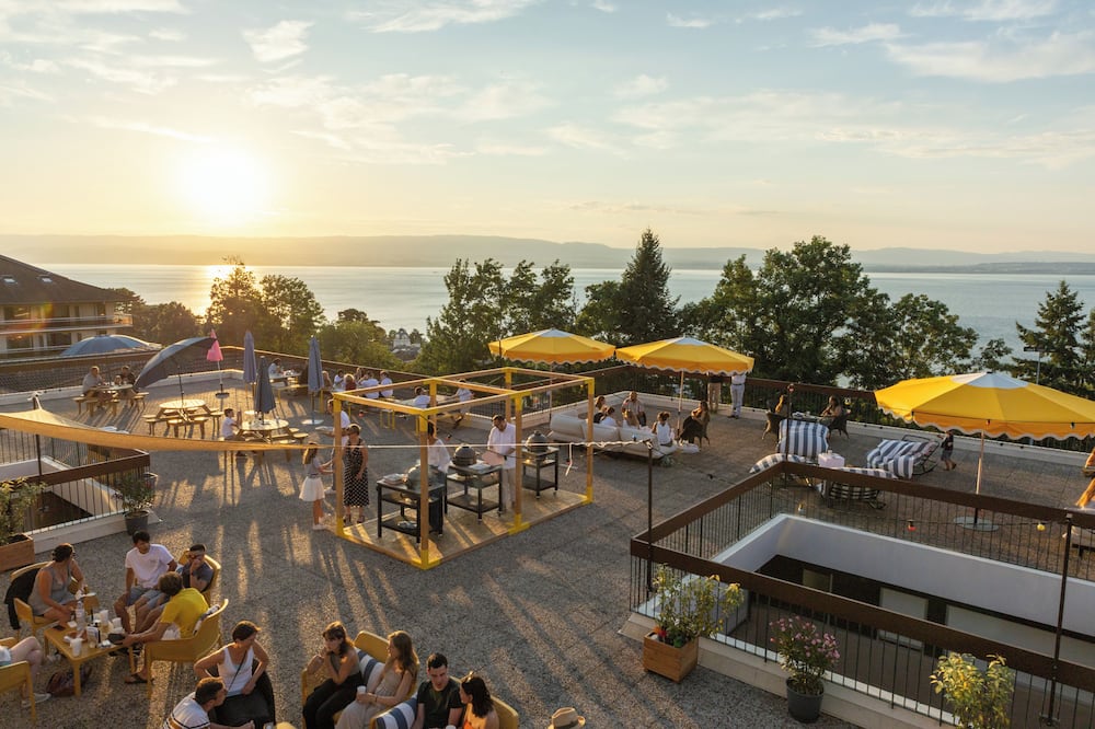 Côté Lac Hostel