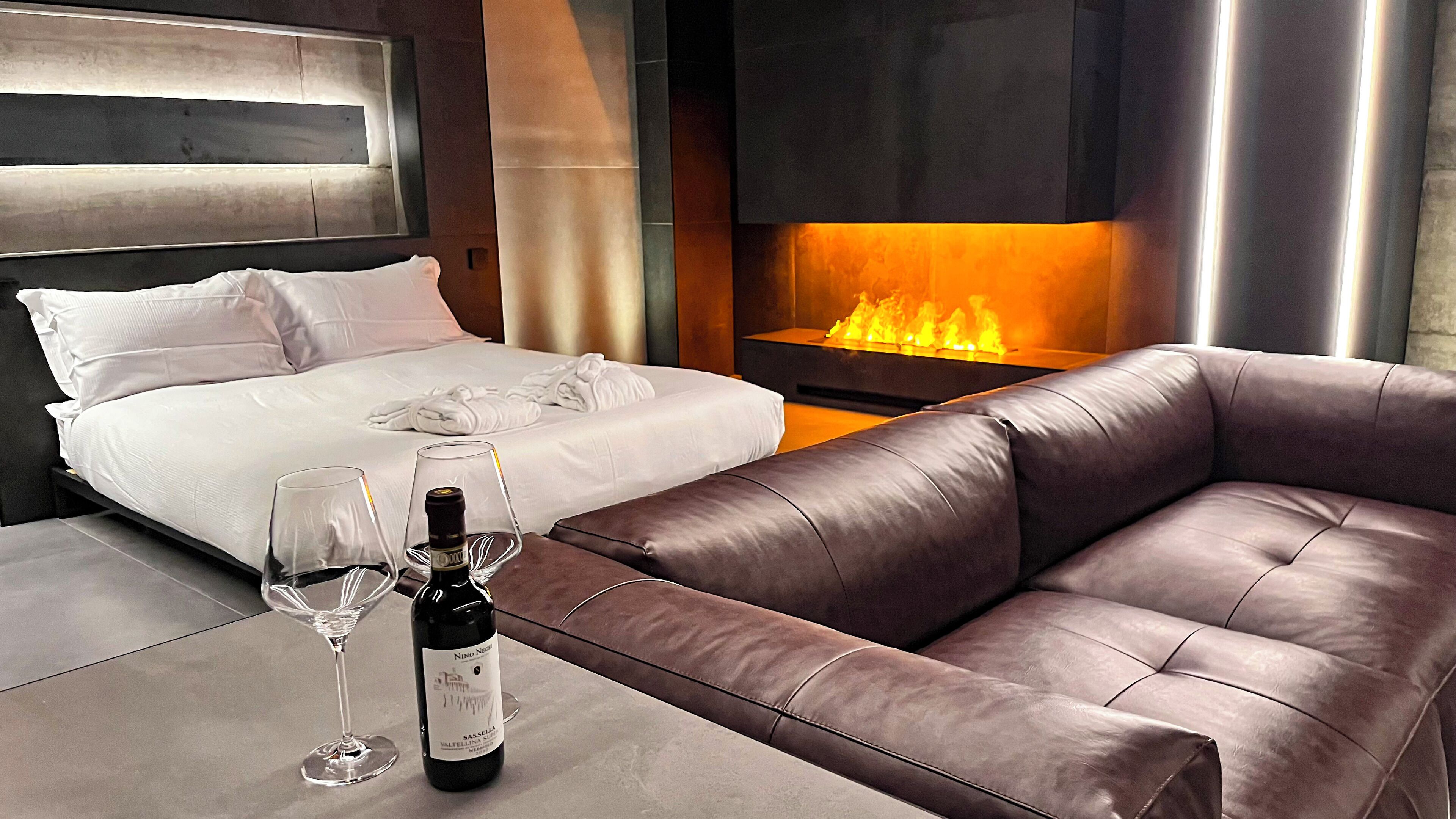 Suite estudio Deluxe | Ropa de cama de alta calidad y edredones de plumas