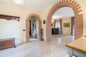 Villa, Garden View | Living area - Villa Valledoro Relax, Pool, Wifi, Peccioli (Terricciola)