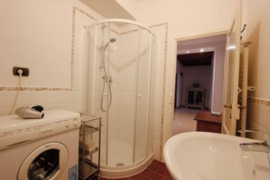 Apartment, City View | Bathroom