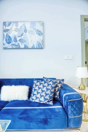 تلفزيون، مكتب