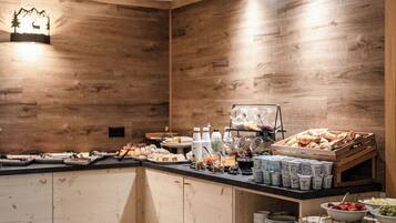 Colazione a buffet inclusa, servita tutte le mattine