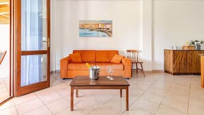 Living area - Villa Capreria by Sicily Travelling Villas (Castellammare del Golfo)