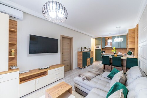 Exclusive Cozy Apartment Adora Park Arad