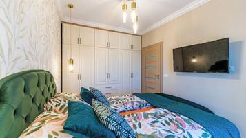 1 chambre, bureau, chambres insonorisées, fer et planche à repasser