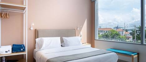 1 غرفة نوم ومكواة/لوح كي وواي فاي وملاءات أسرّة