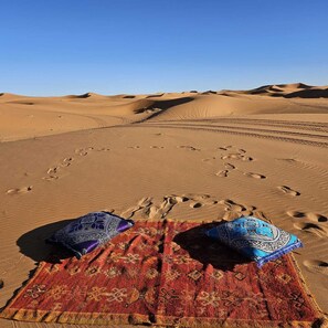 Quang cảnh ban công