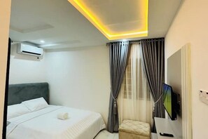 1 chambre, fer et planche à repasser, Wi-Fi, draps fournis