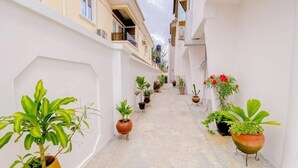 Unclassified image, 4 of 30, button - 1Bed&Parlour(B2) @ Lekki PH 1.24/7 Pwr By NgoZiLivin

 (Lekki)