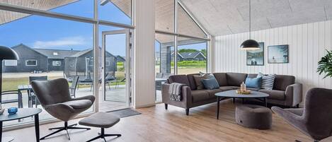 House | Interior