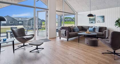 5 Star Holiday Home in Sydals