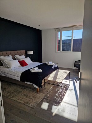 2 間睡房、熨斗/熨衫板、免費 Wi-Fi、床單