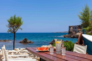 Apartment | 1 bedroom - Skiff - Transformed Studio on the Water s Edge (Chania)