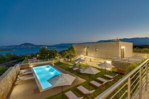 Villa, fumatori | 10 camere