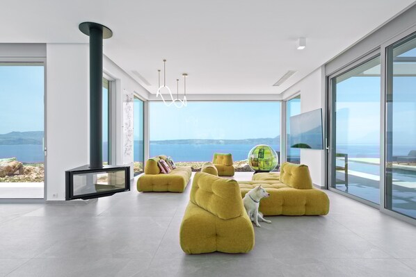 2 habitaciones, escritorio y sistema de insonorización