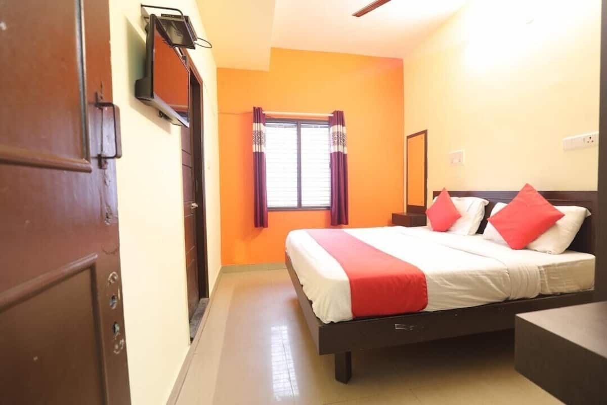 Standard Double Room | Free WiFi