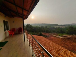 Balcony - The Hill View Guesthouse (Kumta)