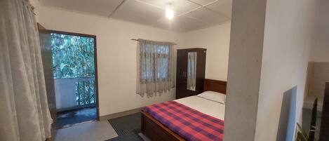 2 quartos, ferros/tábuas de passar roupa, Wi-Fi, roupa de cama