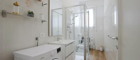 Departamento, balcón | Baño