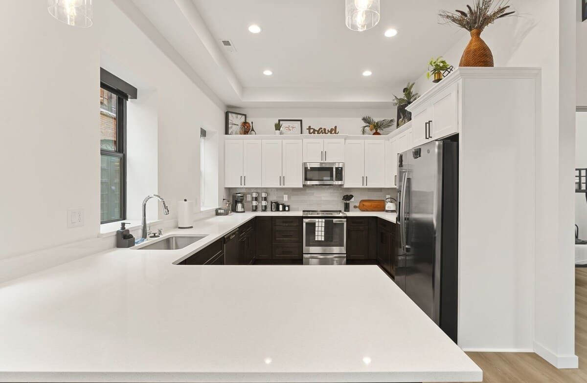 冰箱、微波炉、烤箱、炉灶