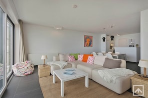 Apartment | Living room - Apartment in Blankenberg With Sea Views (Blankenberge)