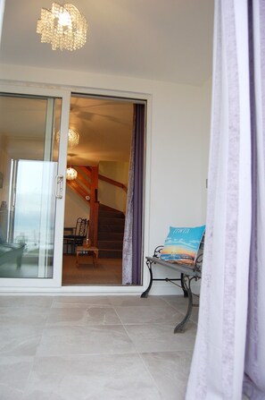 Interior - Seagull Beach House in Tywyn (Tywyn)