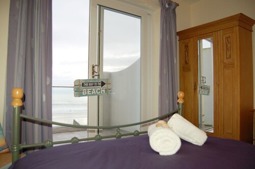 Seagull Beach House in Tywyn