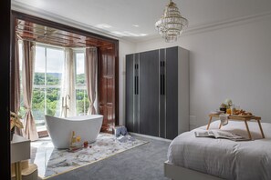 8 chambres, accès Internet, draps fournis