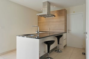 Apartment | Private kitchen - Penthouse in Blankenberge Near the Sea (Blankenberge)