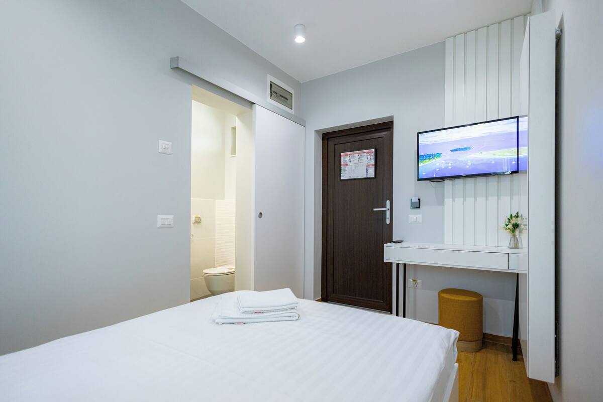 Standard Single Room, Balcony