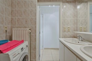 Apartment | Badezimmer