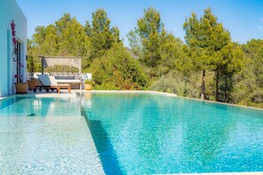 Pool - Countryside Villa With Pool (Sant Josep de sa Talaia)