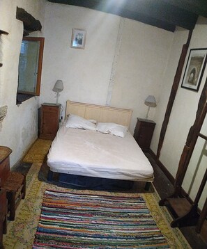 3 chambres, accès au Wi-Fi (inclus)