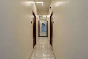 Lobby - Hotel Krishna Residency (Navi Mumbai)