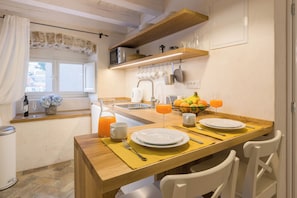 Luxury Studio, City View | In-room dining - Luxury Apartment Lina - II (Dubrovnik)