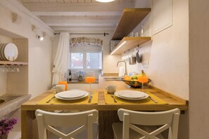 Luxury Studio, City View | In-room dining - Luxury Apartment Lina - II (Dubrovnik)