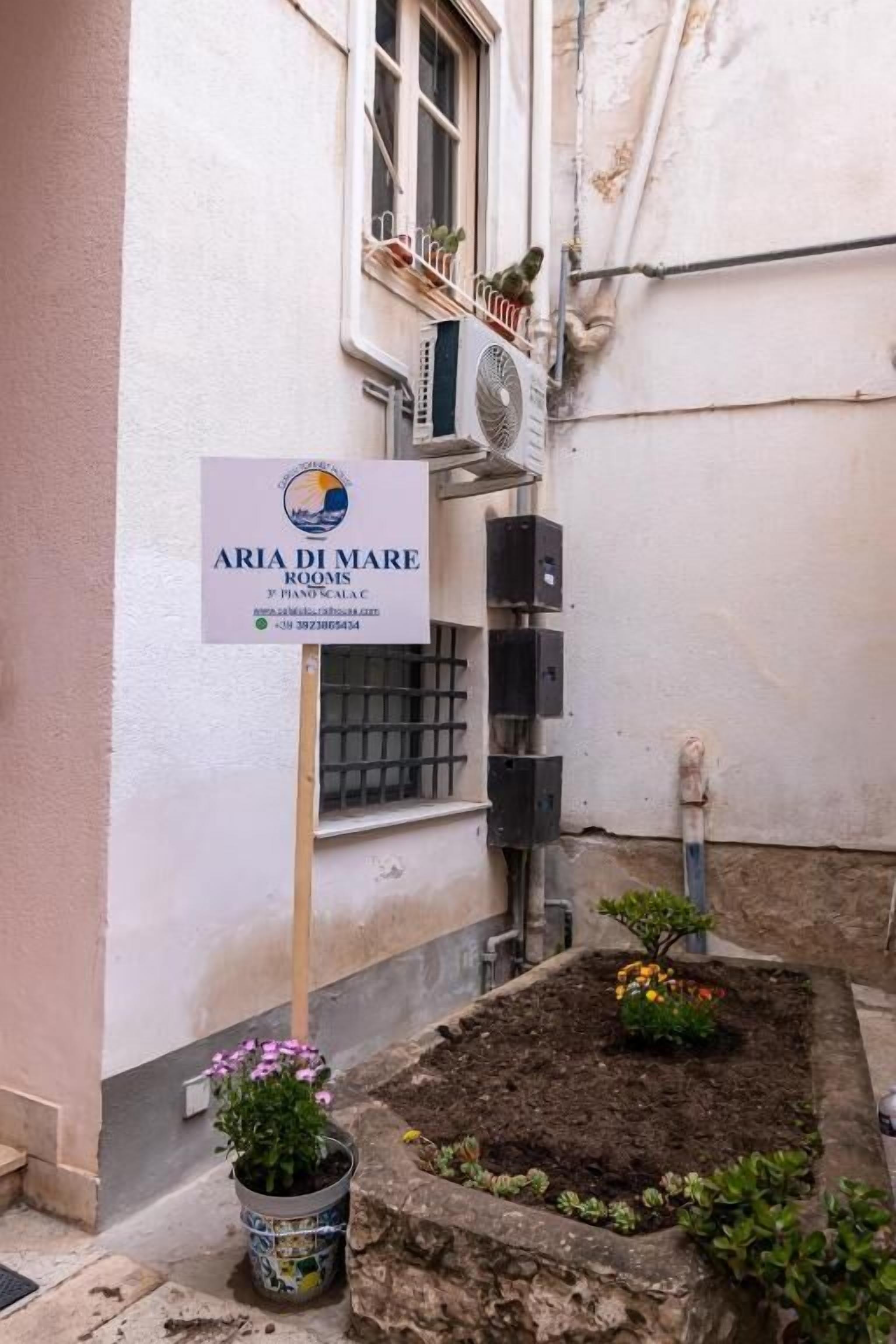 Doppia Classic, vista cortile | Dettaglio esterni