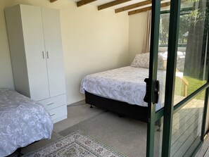 1 habitación y ropa de cama 